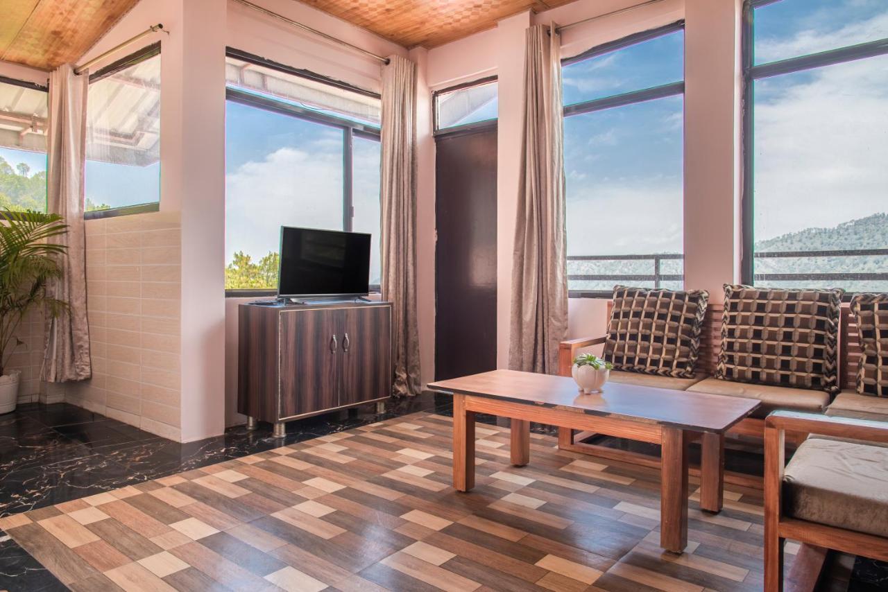 Valley View Apartments Kasauli Luaran gambar